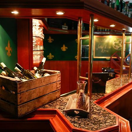 Hotel Sittardsberg Дуйсбург Екстериор снимка