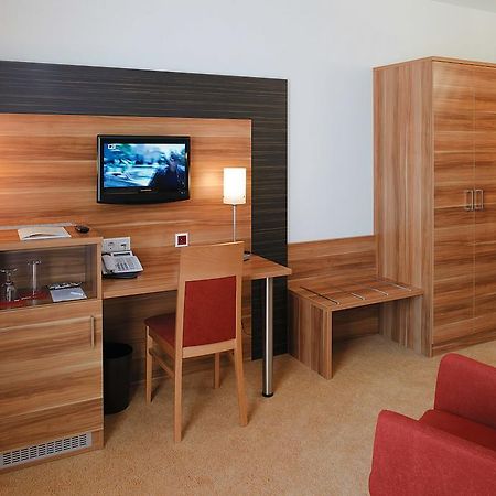 Hotel Sittardsberg Дуйсбург Екстериор снимка