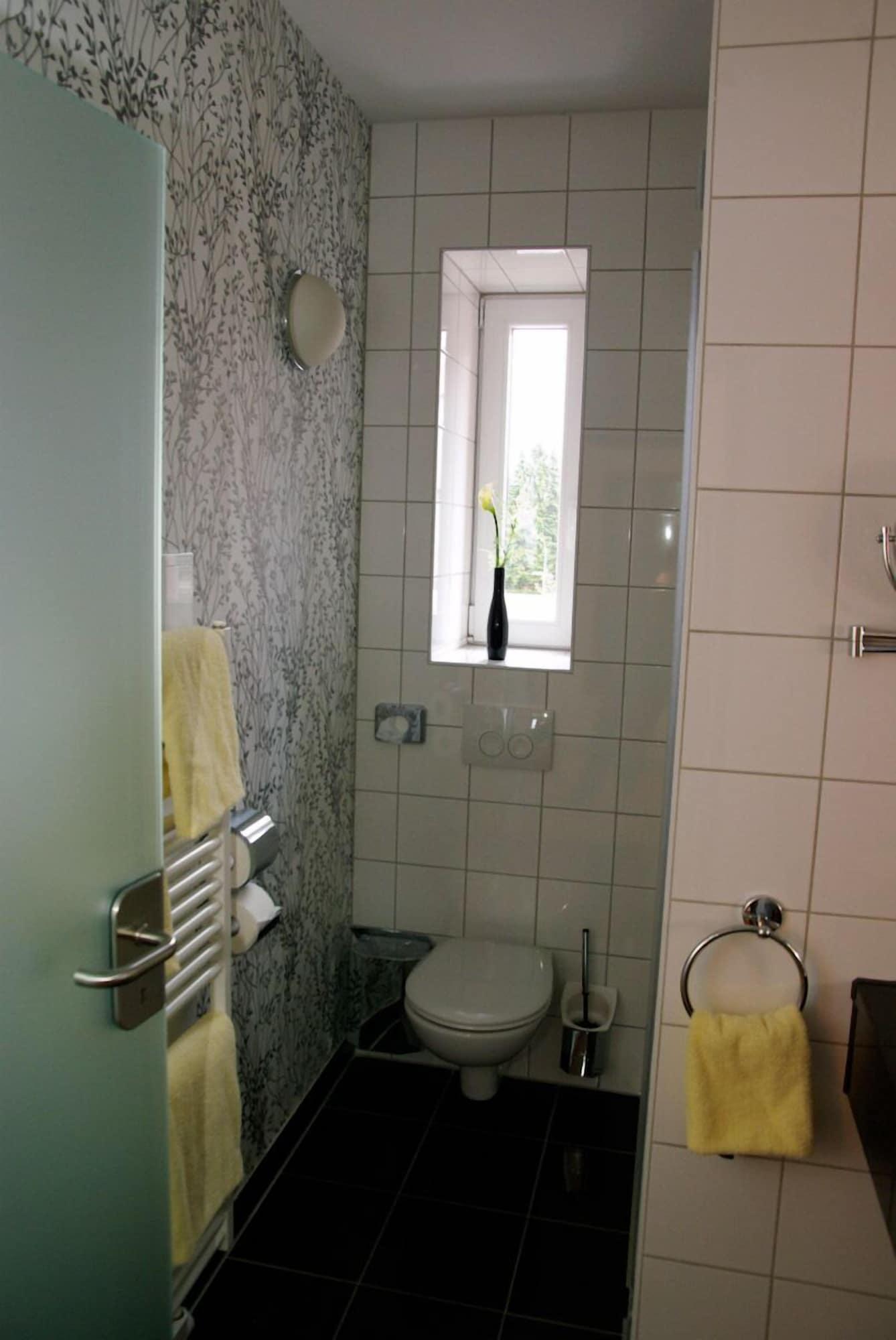 Hotel Sittardsberg Дуйсбург Екстериор снимка