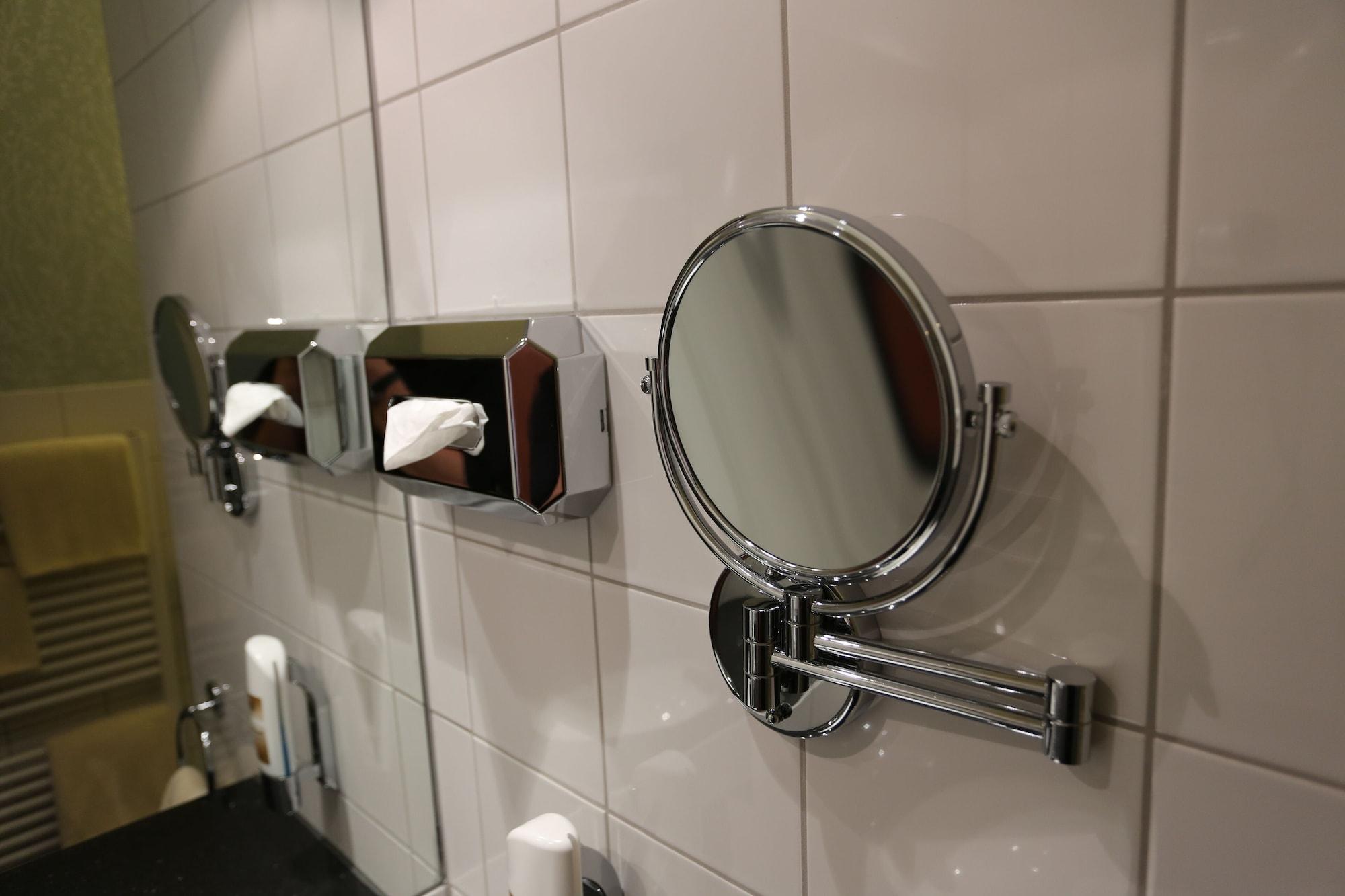 Hotel Sittardsberg Дуйсбург Екстериор снимка